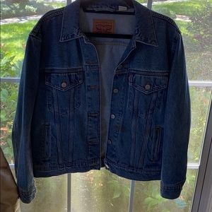 Levi’s oversized denim jacket